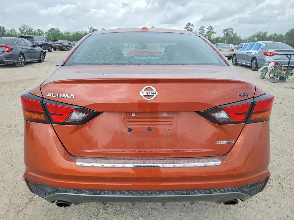 48692996 :رقم المزاد ، 1N4AL4CV5MN302117 vin ، 2021 Nissan Altima مزاد بيع