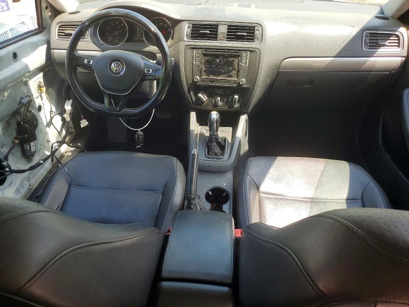 50563576 :رقم المزاد ، 3VWDB7AJXHM326132 vin ، 2017 Volkswagen Jetta مزاد بيع