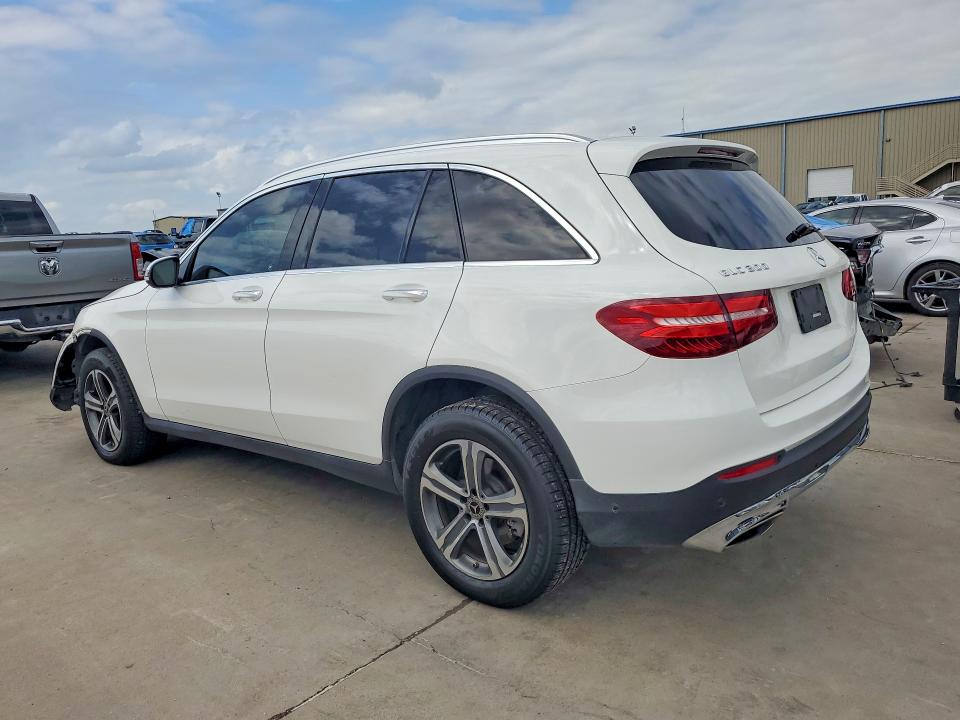 51028066 :رقم المزاد ، WDC0G4JB8JV022264 vin ، 2018 Mercedes-benz Glc مزاد بيع