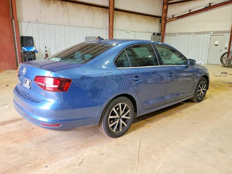 50898516 :رقم المزاد ، 3VWDB7AJ3JM221664 vin ، 2018 Volkswagen Jetta مزاد بيع