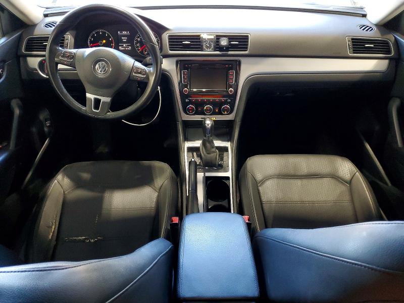 51189936 :رقم المزاد ، 1VWBP7A36CC048317 vin ، 2012 Volkswagen Passat مزاد بيع