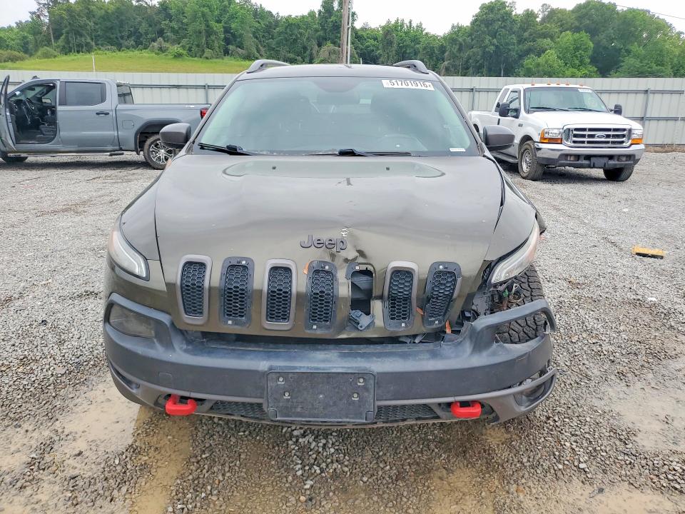 Auction sale of the 2015 Jeep Cherokee, vin: 1C4PJMBB9FW611278, lot number: 51701916