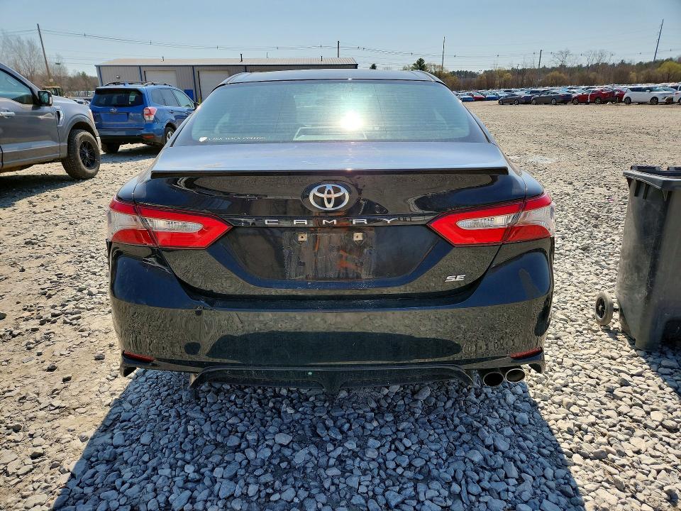 2018 Toyota Camry მანქანა იყიდება აუქციონზე, vin: 4T1B11HK1JU082151, აუქციონის ნომერი: 49642026