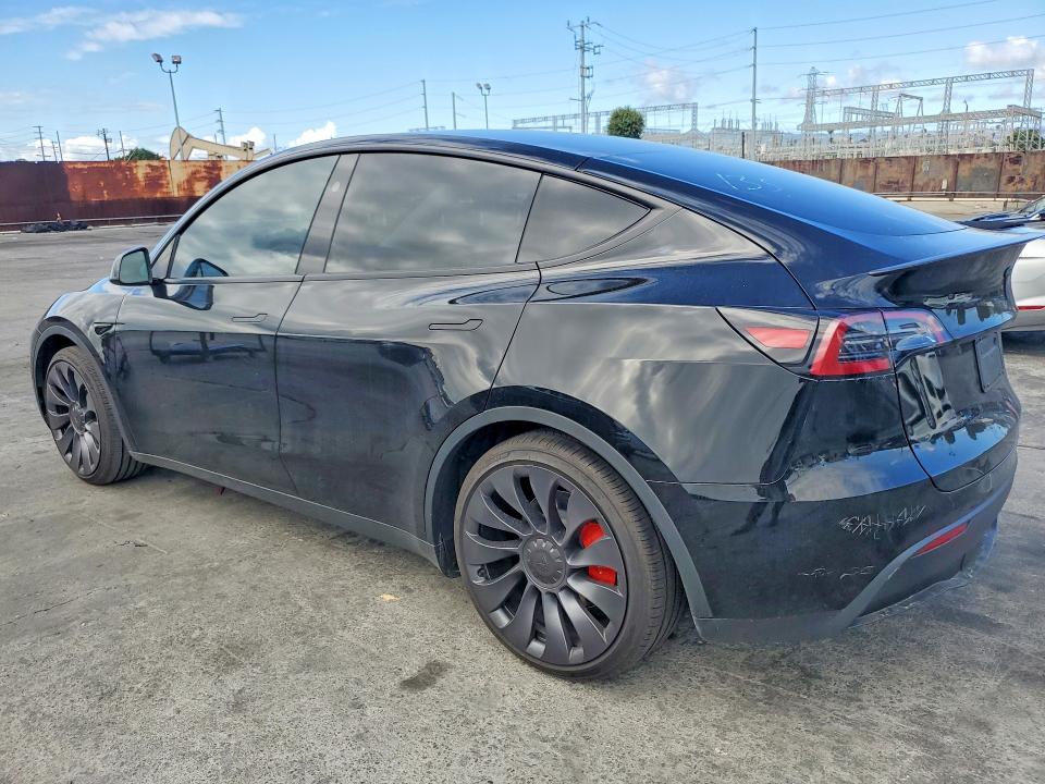 2025 Tesla Model Y მანქანა იყიდება აუქციონზე, vin: 7SAYGDEF5SF300403, აუქციონის ნომერი: 49509646