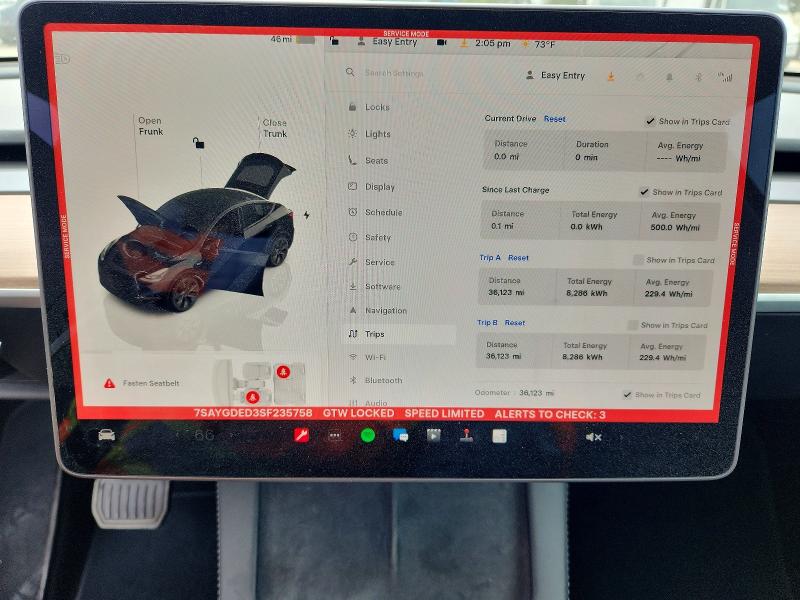 2025 Tesla Model Y მანქანა იყიდება აუქციონზე, vin: 7SAYGDED3SF235758, აუქციონის ნომერი: 49030356