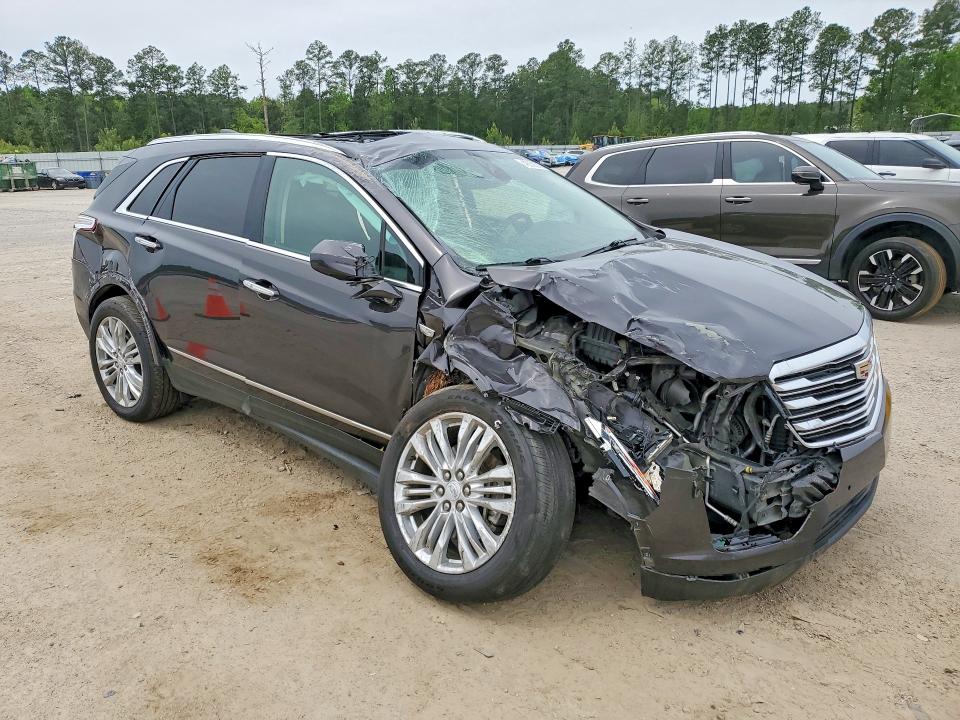 48356216 :رقم المزاد ، 1GYKNFRSXKZ151700 vin ، 2019 Cadillac Xt5 مزاد بيع