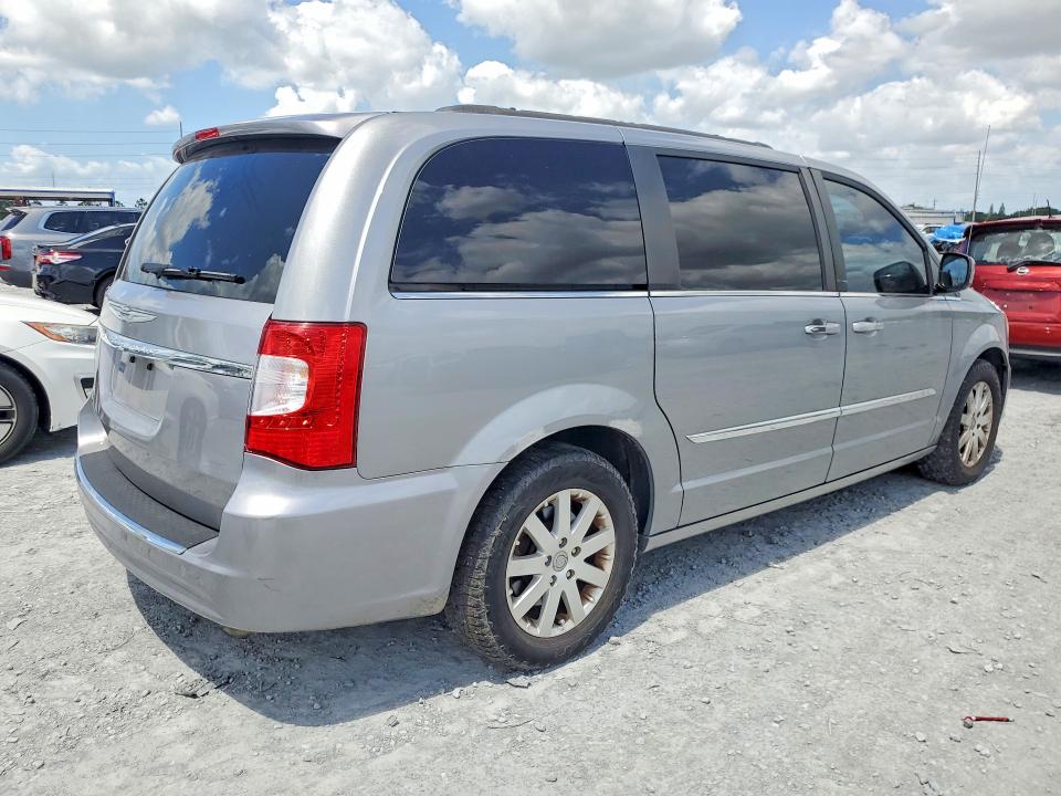 49396206 :رقم المزاد ، 2C4RC1BG2GR292815 vin ، 2016 Chrysler Town & Country مزاد بيع