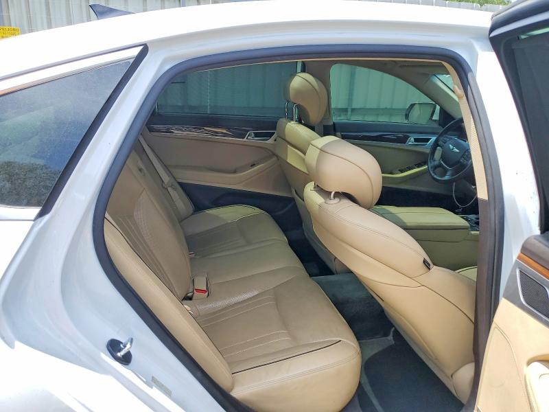 Продажа на аукционе авто 2015 Hyundai Genesis, vin: KMHGN4JE3FU048185, номер лота: 49640076