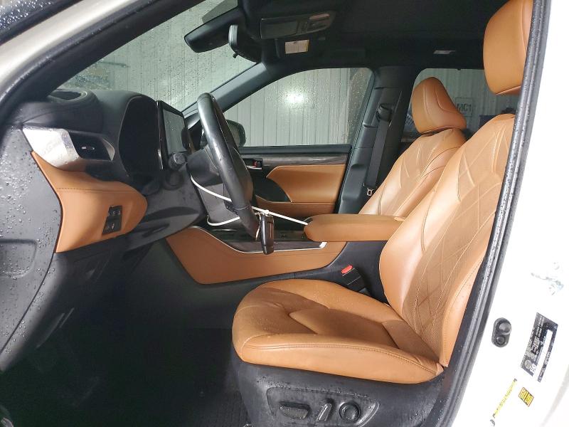 Продажа на аукционе авто 2024 Toyota Highlander Hybrid, vin: 5TDEBRCH2RS609252, номер лота: 48854986