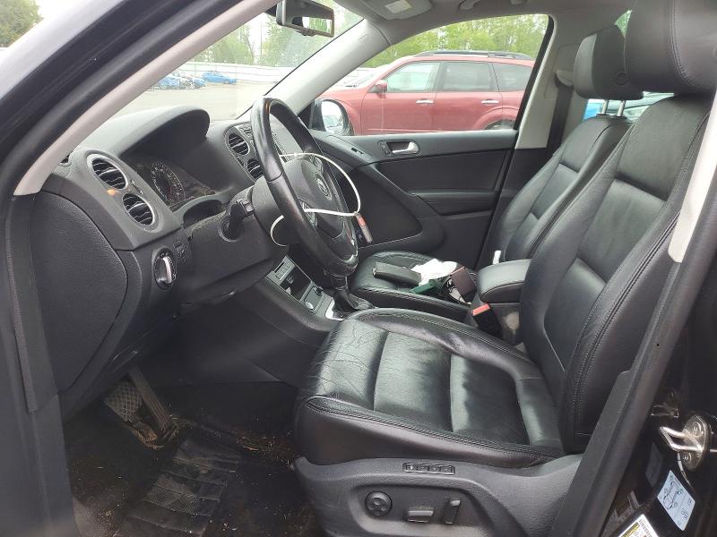 48351326 :رقم المزاد ، WVGUV7AX3HK012971 vin ، 2017 Volkswagen Tiguan مزاد بيع