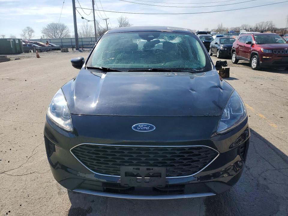 Продажа на аукционе авто 2021 Ford Escape, vin: 1FMCU0G69MUA12041, номер лота: 48060606