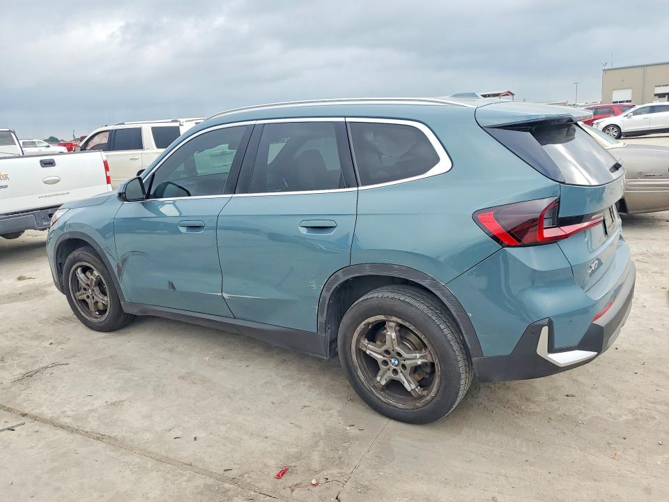 51269716 :رقم المزاد ، WBX73EF08P5W03983 vin ، 2023 Bmw X1 مزاد بيع