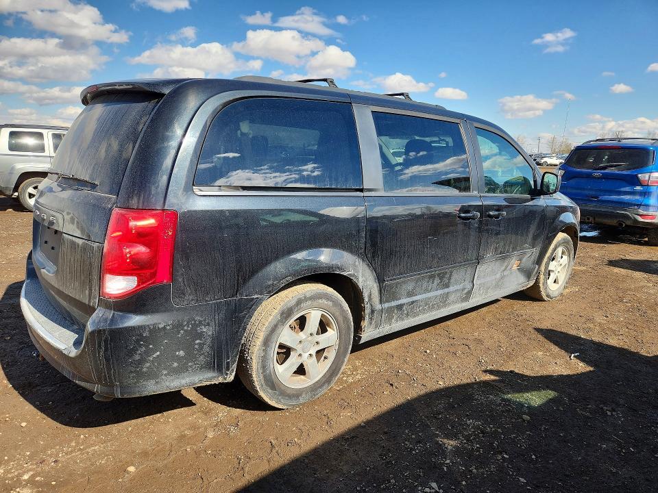 2011 Dodge Grand Caravan მანქანა იყიდება აუქციონზე, vin: 2D4RN4DG2BR653335, აუქციონის ნომერი: 49412906