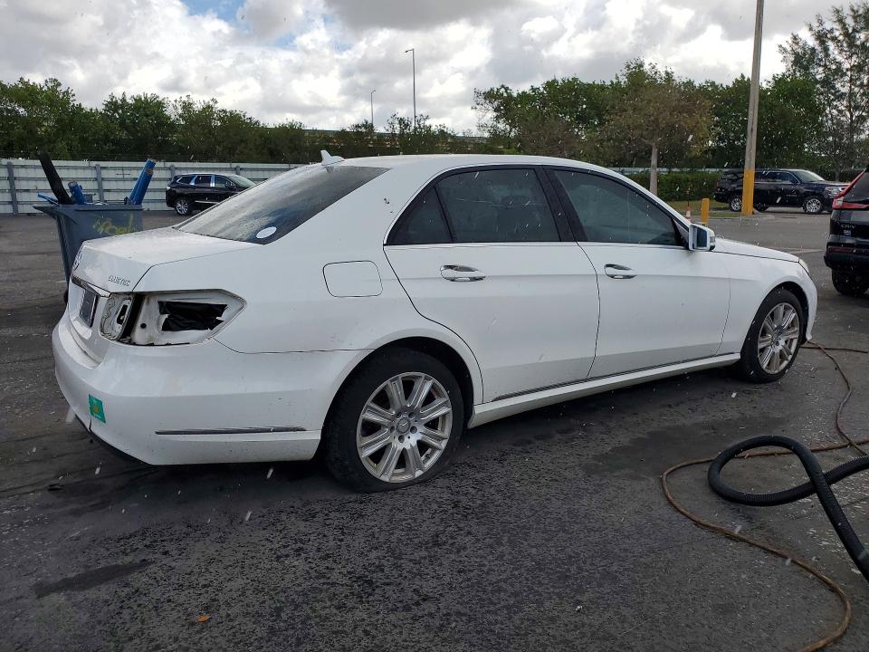 51080296 :رقم المزاد ، WDDHF0EB7EA900381 vin ، 2014 Mercedes-benz E مزاد بيع