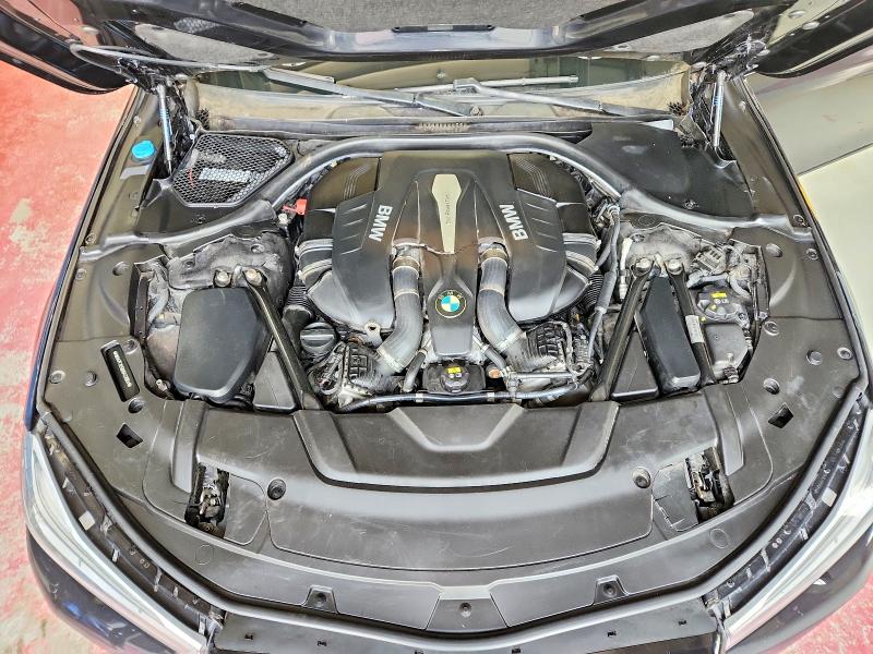 2017 Bmw 750 მანქანა იყიდება აუქციონზე, vin: WBA7F2C58HG422064, აუქციონის ნომერი: 49186586