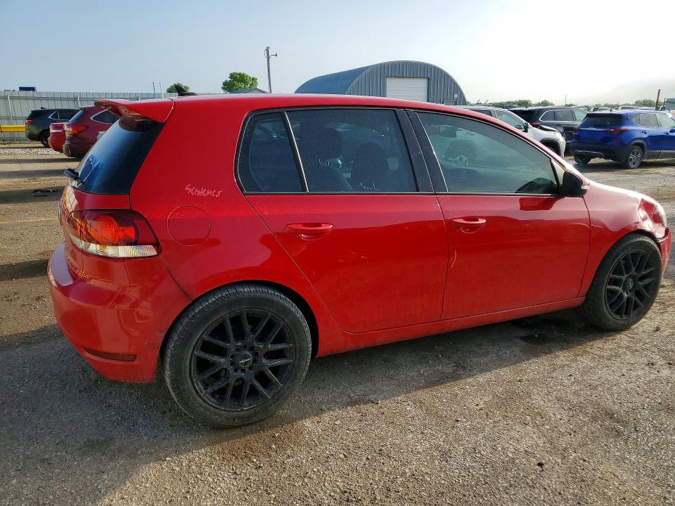 50578806 :رقم المزاد ، WVWDB7AJ0EW001374 vin ، 2014 Volkswagen Golf مزاد بيع
