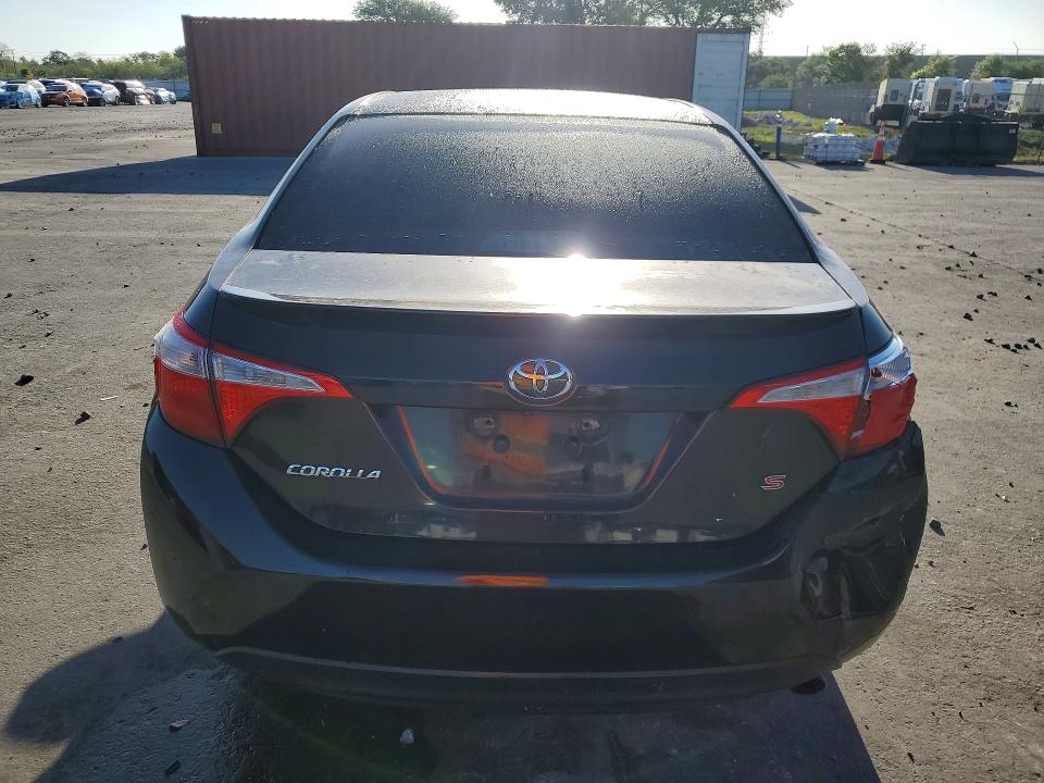 48333526 :رقم المزاد ، 5YFBURHE2FP204248 vin ، 2015 Toyota Corolla مزاد بيع