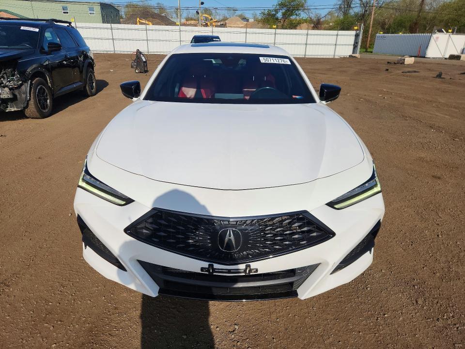 50711276 :رقم المزاد ، 19UUB5F53MA009370 vin ، 2021 Acura Tlx مزاد بيع