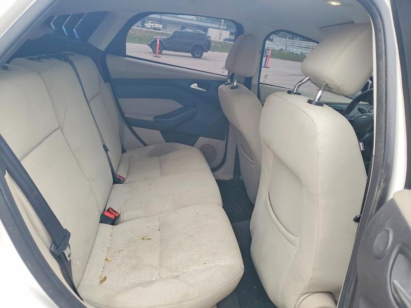 49671466 :رقم المزاد ، 1FAHP3M21CL242980 vin ، 2012 Ford Focus مزاد بيع