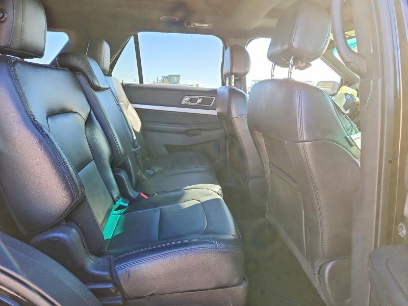 48799556 :رقم المزاد ، 1FM5K8D89HGA83179 vin ، 2017 Ford Explorer مزاد بيع