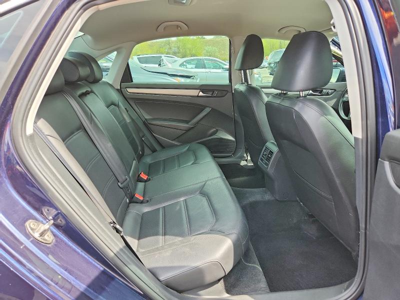 51675146 :رقم المزاد ، 1VWBV7A31FC034237 vin ، 2015 Volkswagen Passat مزاد بيع