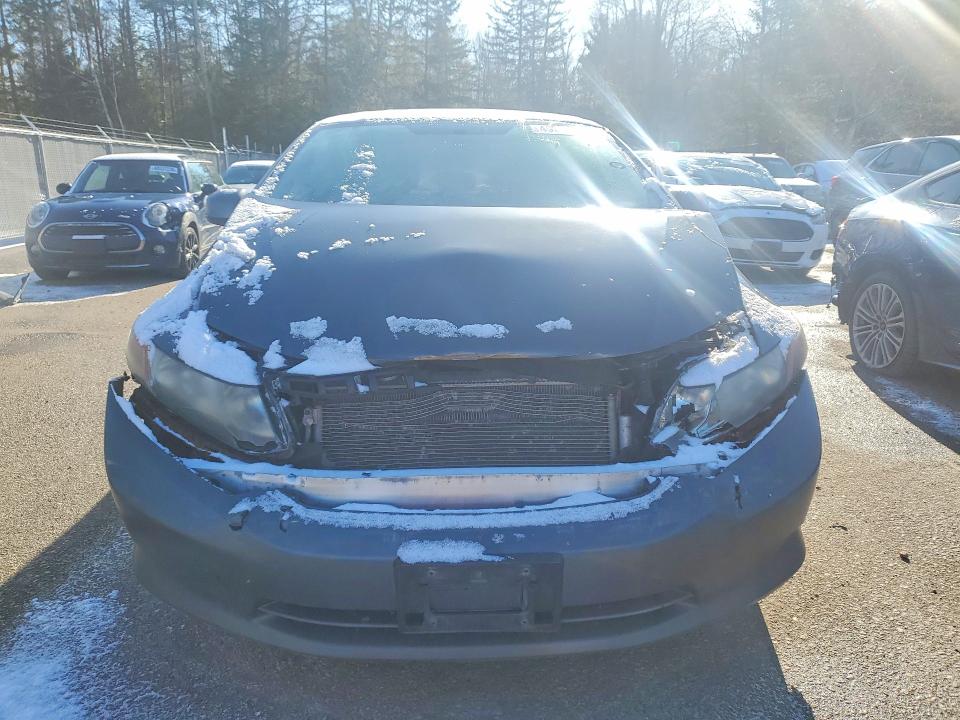 2012 Honda Civic მანქანა იყიდება აუქციონზე, vin: 2HGFB2F48CH047160, აუქციონის ნომერი: 49654236