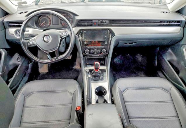 2020 Volkswagen Passat მანქანა იყიდება აუქციონზე, vin: 1VWSA7A35LC009042, აუქციონის ნომერი: 50226646