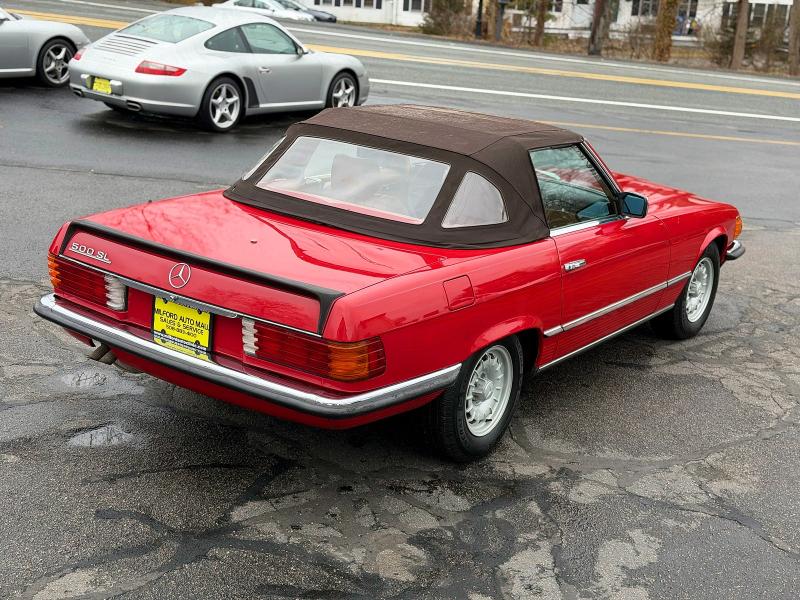1984 Mercedes-benz 500 Si მანქანა იყიდება აუქციონზე, vin: WDB1070461A005374, აუქციონის ნომერი: 49003656