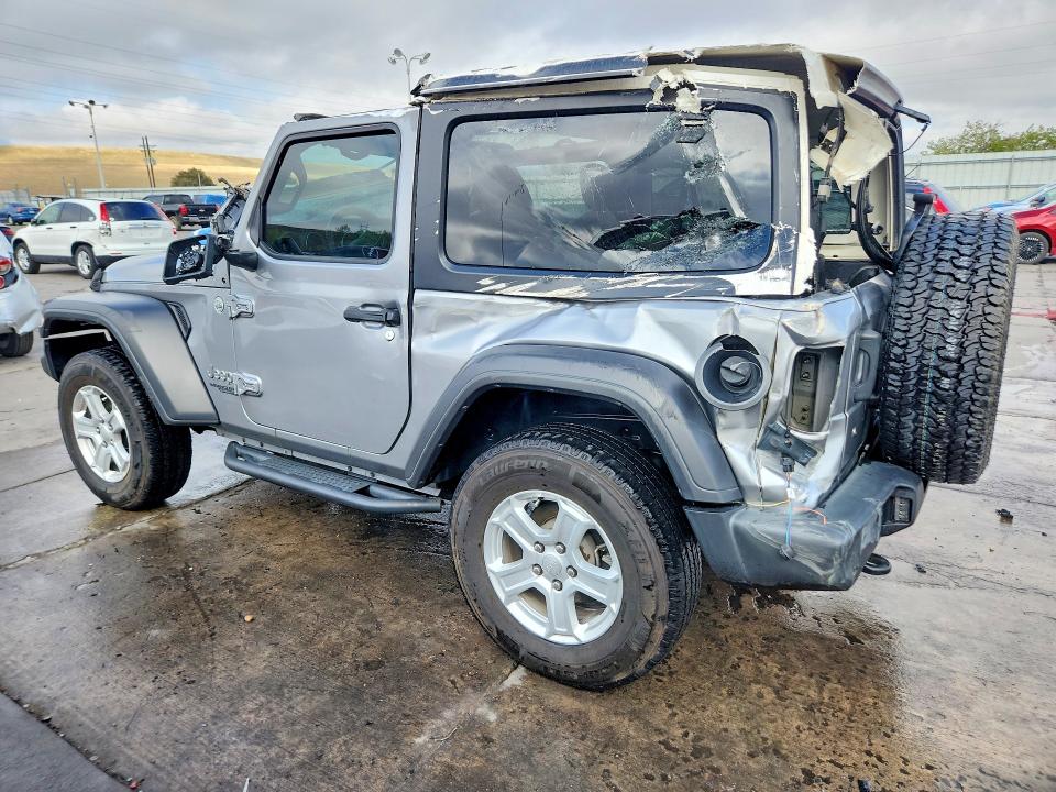 51322536 :رقم المزاد ، 1C4GJXAG2KW645572 vin ، 2019 Jeep Wrangler مزاد بيع