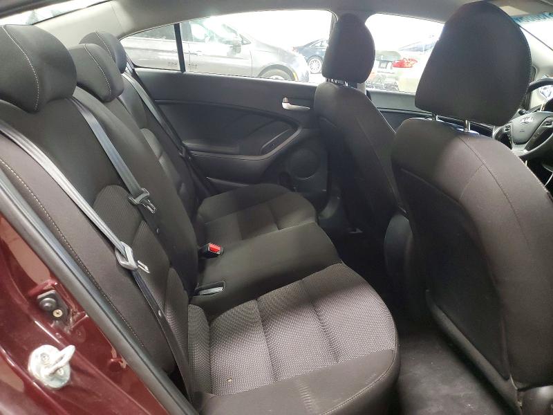 2017 Kia Forte მანქანა იყიდება აუქციონზე, vin: 3KPFK4A78HE062739, აუქციონის ნომერი: 49813036