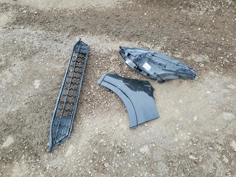 45865656 :رقم المزاد ، WA1G2AFZ2RP009270 vin ، 2024 Audi Q4 E-tron مزاد بيع