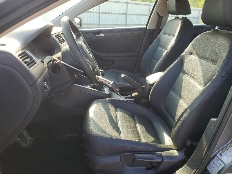 50258466 :رقم المزاد ، 3VWBZ7AJ8BM317181 vin ، 2011 Volkswagen Jetta مزاد بيع