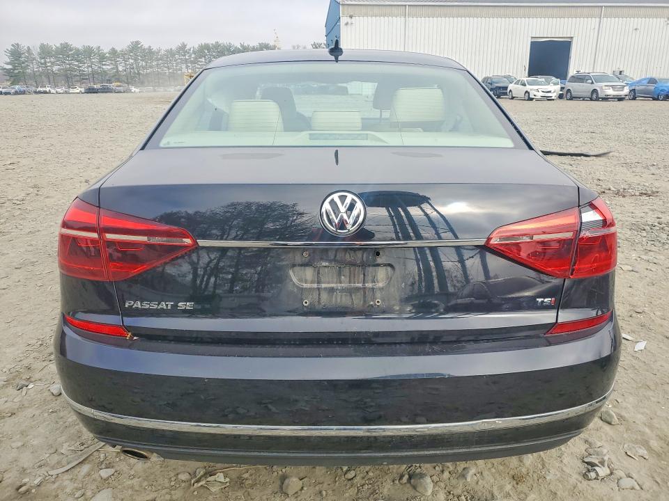 2018 Volkswagen Passat მანქანა იყიდება აუქციონზე, vin: 1VWBA7A35JC004758, აუქციონის ნომერი: 49592336