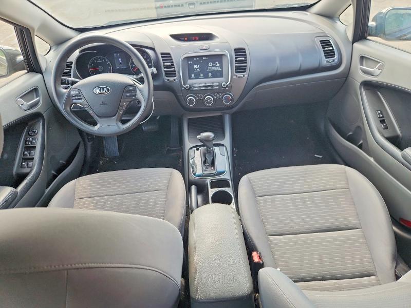 48470626 :رقم المزاد ، 3KPFL4A79JE220136 vin ، 2018 Kia Forte مزاد بيع