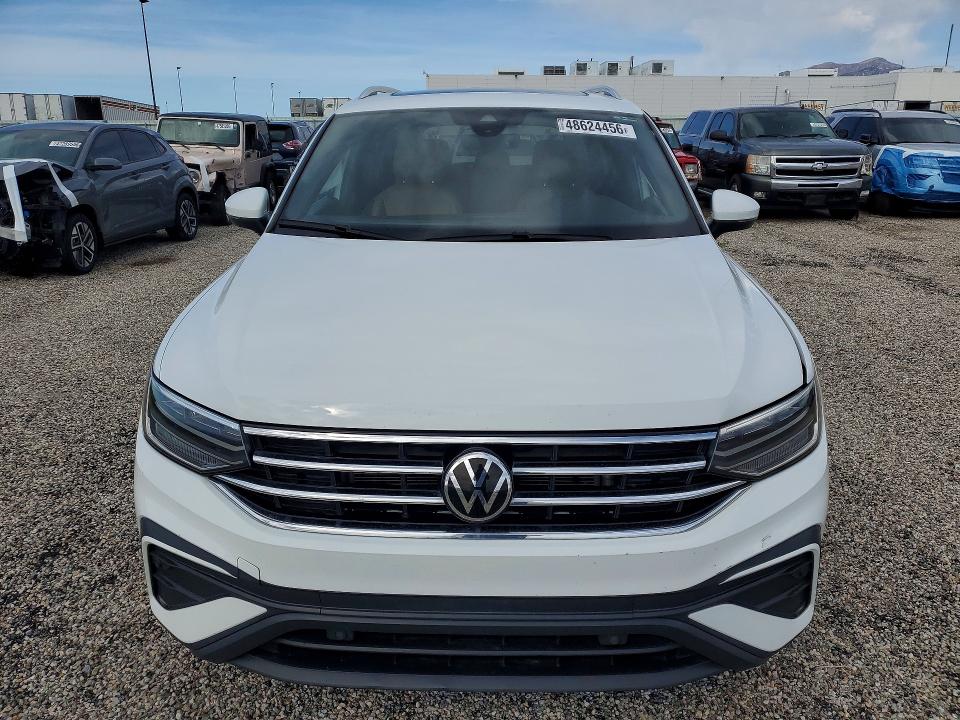 2024 Volkswagen Tiguan მანქანა იყიდება აუქციონზე, vin: 3VVMB7AX3RM067364, აუქციონის ნომერი: 48624456