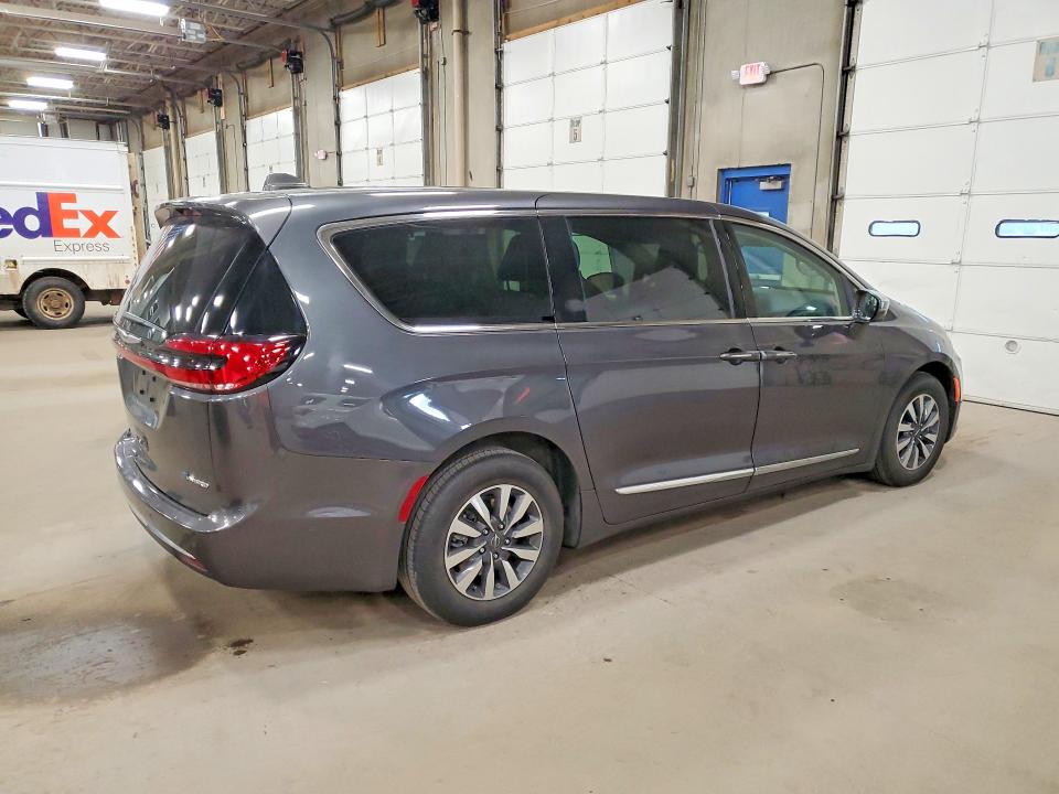 Продаж на аукціоні авто 2022 Chrysler Pacifica, vin: 2C4RC1S70NR211033, номер лоту: 50463316