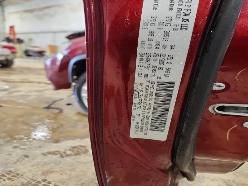 49564716 :رقم المزاد ، 1C4PJLCB6KD221849 vin ، 2019 Jeep Cherokee مزاد بيع