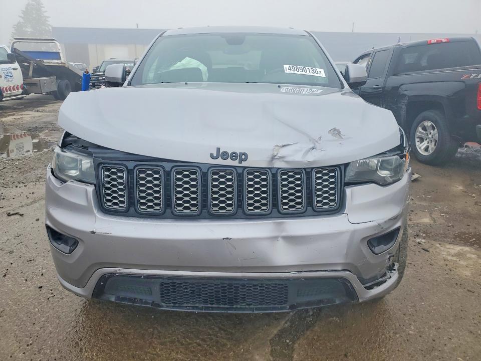 49890136 :رقم المزاد ، 1C4RJFAG5JC360478 vin ، 2018 Jeep Grand Cherokee مزاد بيع
