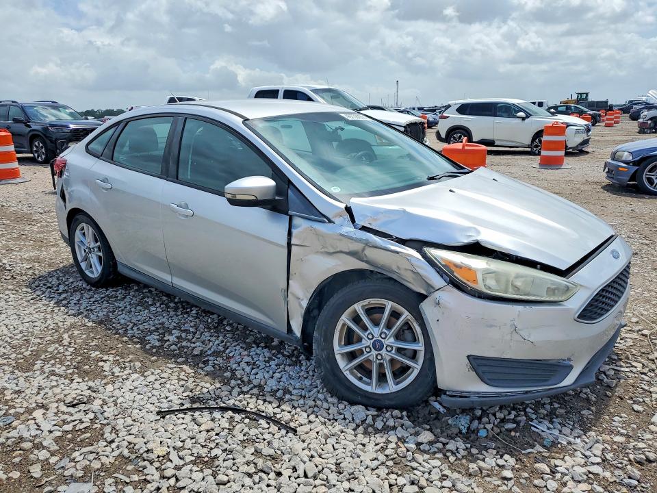 Продажа на аукционе авто 2016 Ford Focus, vin: 1FADP3F20GL348998, номер лота: 49736256