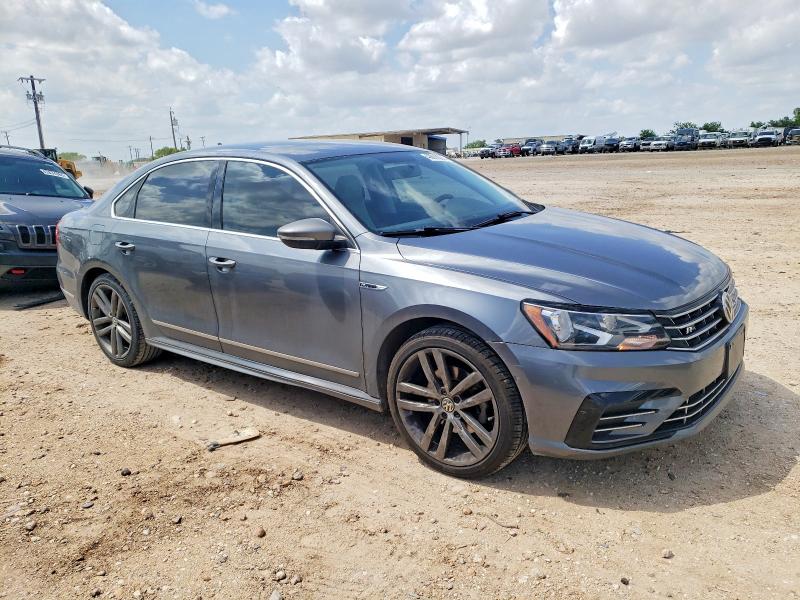 49818226 :رقم المزاد ، 1VWDT7A32HC023667 vin ، 2017 Volkswagen Passat مزاد بيع