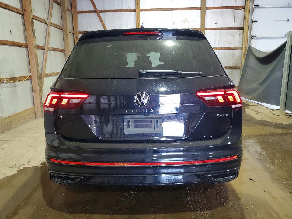 51107166 :رقم المزاد ، 3VV8B7AX5NM083027 vin ، 2022 Volkswagen Tiguan مزاد بيع