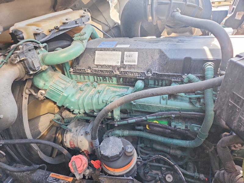 48263746 :رقم المزاد ، 4V4NC9EH6PN609739 vin ، 2023 Volv Vn مزاد بيع