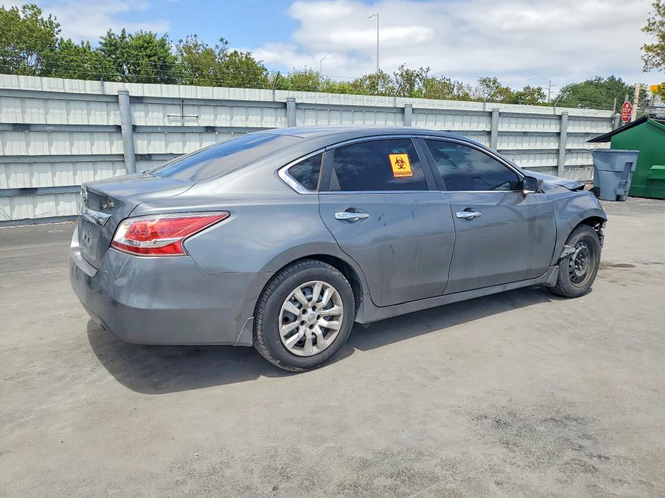 Продажа на аукционе авто 2015 Nissan Altima, vin: 1N4AL3AP4FN382902, номер лота: 49874346