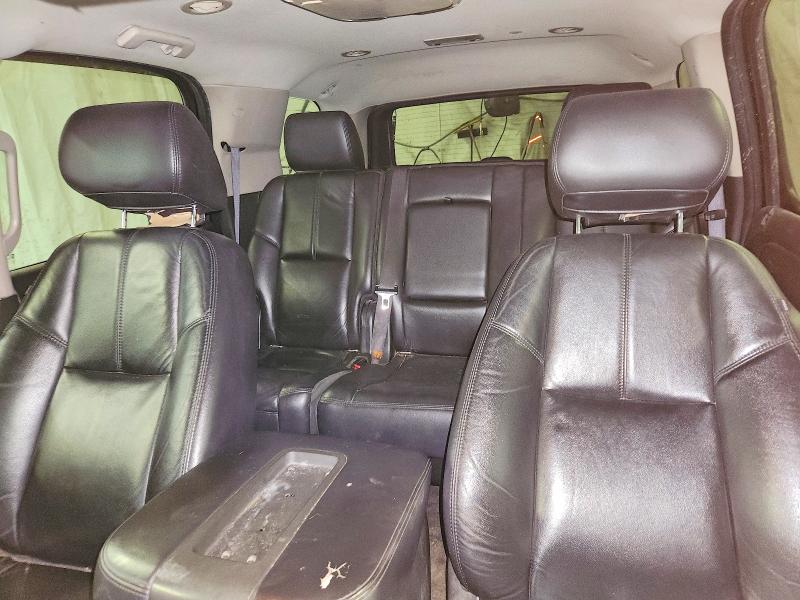 50754036 :رقم المزاد ، 1GNSKBE01BR102842 vin ، 2011 Chevrolet Tahoe مزاد بيع