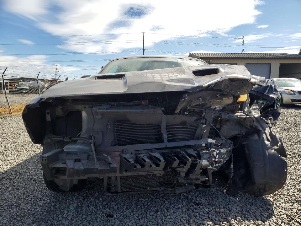 Продажа на аукционе авто 2018 Dodge Challenger, vin: 2C3CDZBT8JH155085, номер лота: 49132436