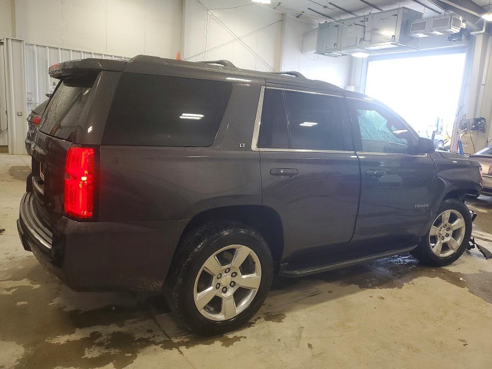 50127076 :رقم المزاد ، 1GNSKBKCXFR121698 vin ، 2015 Chevrolet Tahoe مزاد بيع