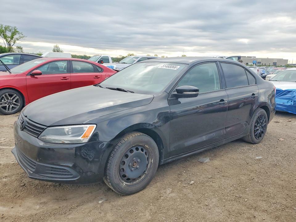 51468066 :رقم المزاد ، 3VWD17AJ1EM381373 vin ، 2014 Volkswagen Jetta مزاد بيع