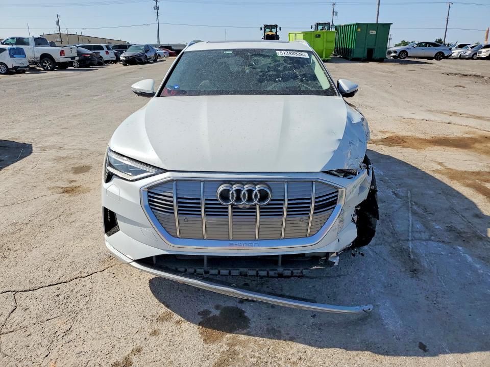 Aukcja sprzedaży 2019 Audi E-tron, vin: WA1VAAGEXKB022146, numer aukcji: 51340936