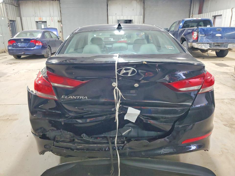 2017 Hyundai Elantra მანქანა იყიდება აუქციონზე, vin: 5NPD84LF9HH030601, აუქციონის ნომერი: 51352456
