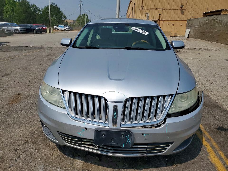 50480566 :رقم المزاد ، 1LNHL9ER5AG610647 vin ، 2010 Lincoln Mks مزاد بيع